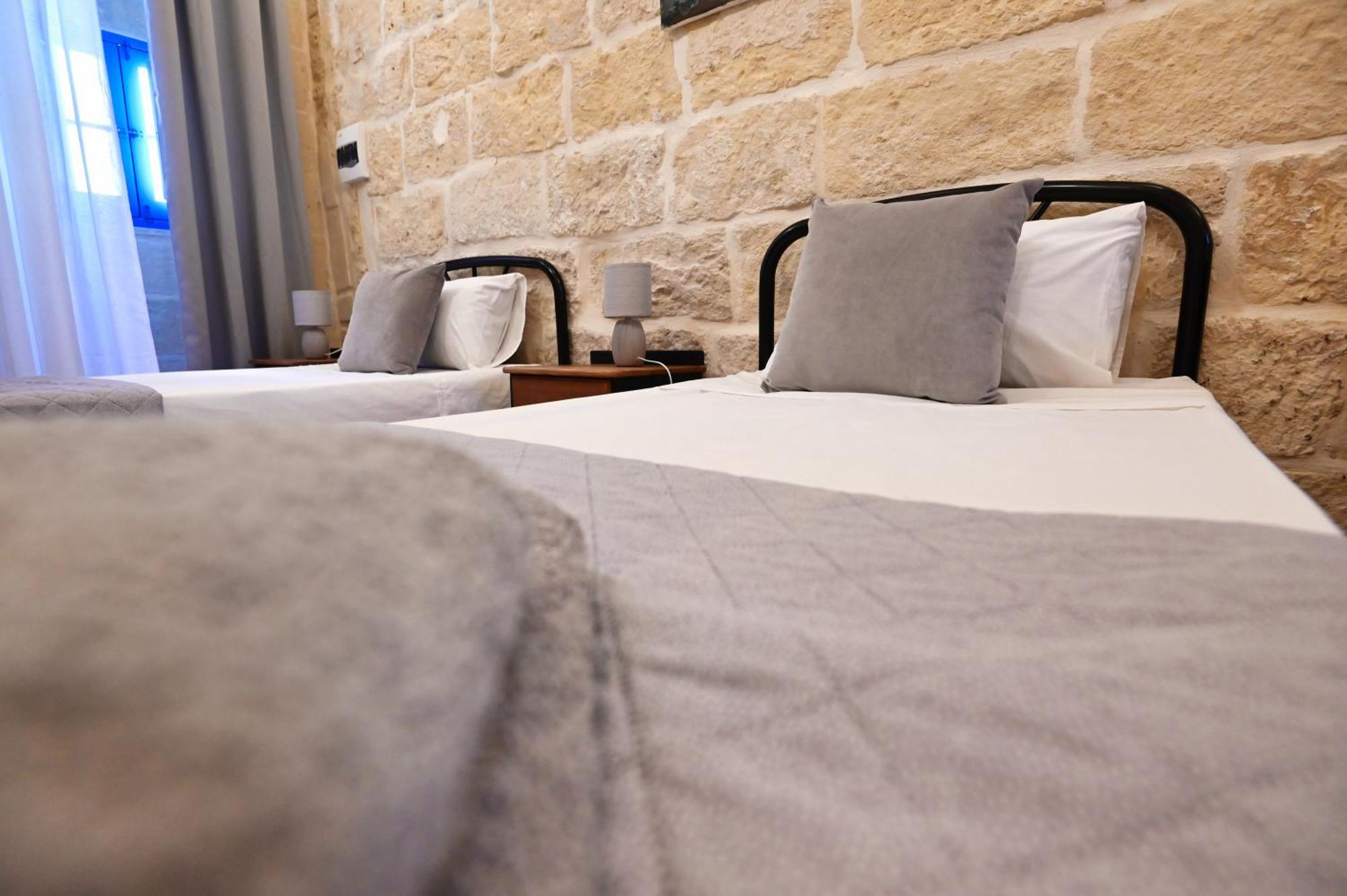 The Cloisters Bed And Breakfast Шаара Экстерьер фото